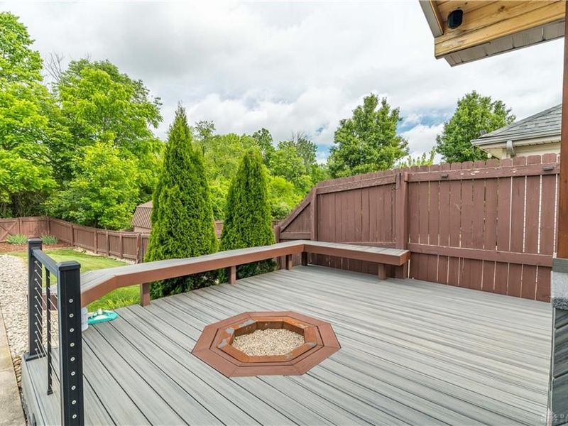 1019 Meadowsweet Drive, Clayton, OH 45315 Photo 43