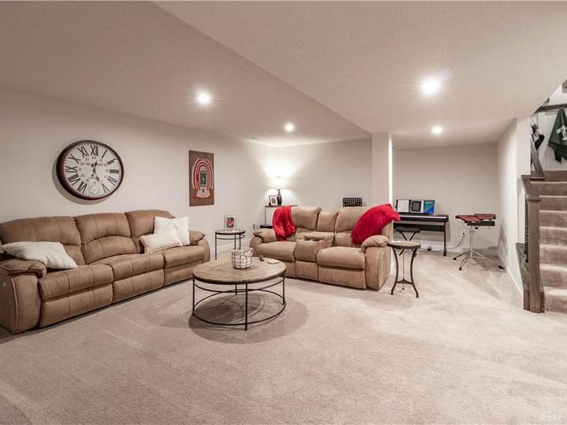 5807 Classicway Boulevard, Hamilton Township, OH 45152 Photo 19