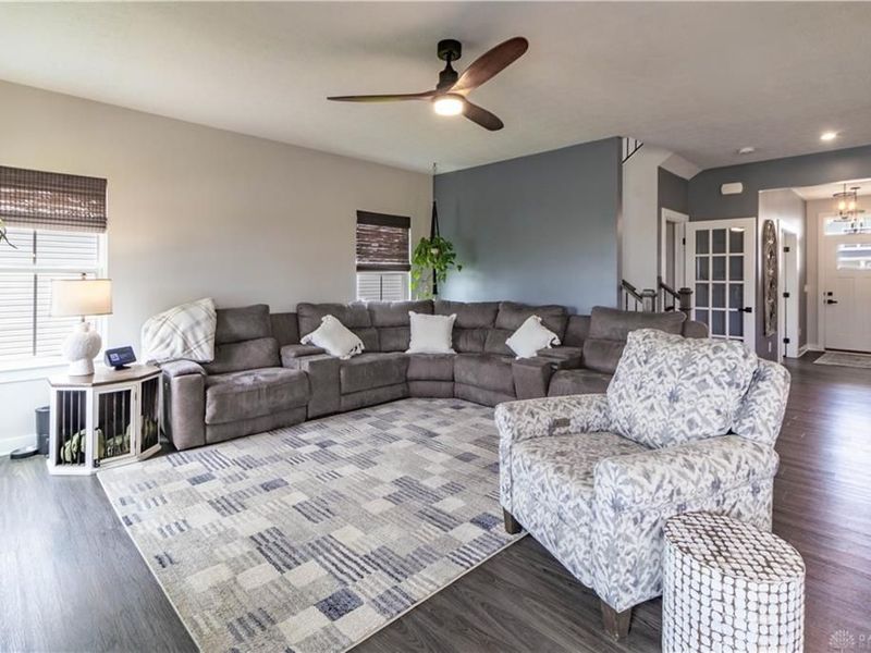 5807 Classicway Boulevard, Hamilton Township, OH 45152 Photo 9