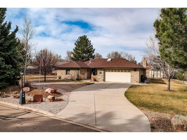 2806 Lake Park Way, Longmont, CO 80503