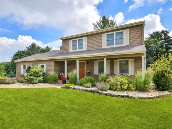 2N893 Elodie Drive, Elburn, IL 60119
