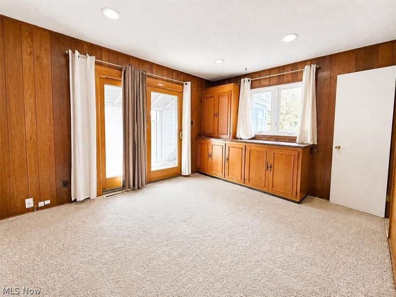 13630 Cedar Road, Unit Lower, University Heights, OH 44118 Photo 12