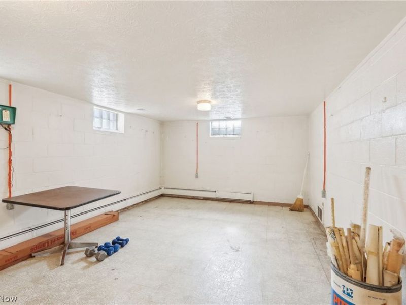13630 Cedar Road, Unit Lower, University Heights, OH 44118 Photo 15