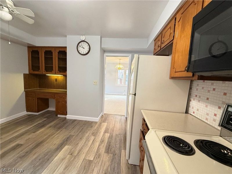 13630 Cedar Road, Unit Lower, University Heights, OH 44118 Photo 6