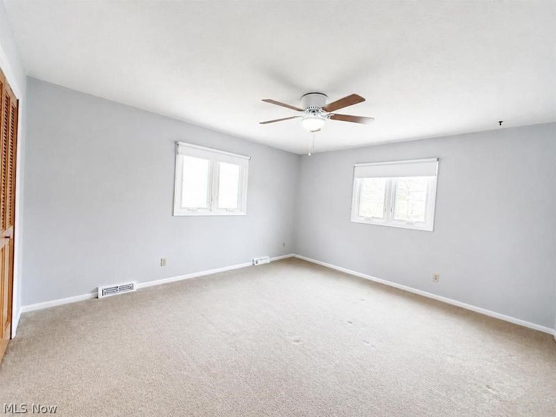 13630 Cedar Road, Unit Lower, University Heights, OH 44118 Photo 8