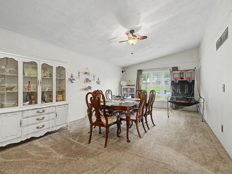 1815 NW Washington Boulevard, Hamilton, OH 45013 Photo 10
