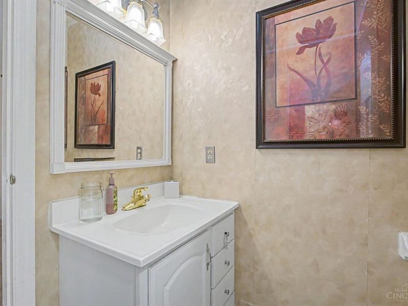 1815 NW Washington Boulevard, Hamilton, OH 45013 Photo 15