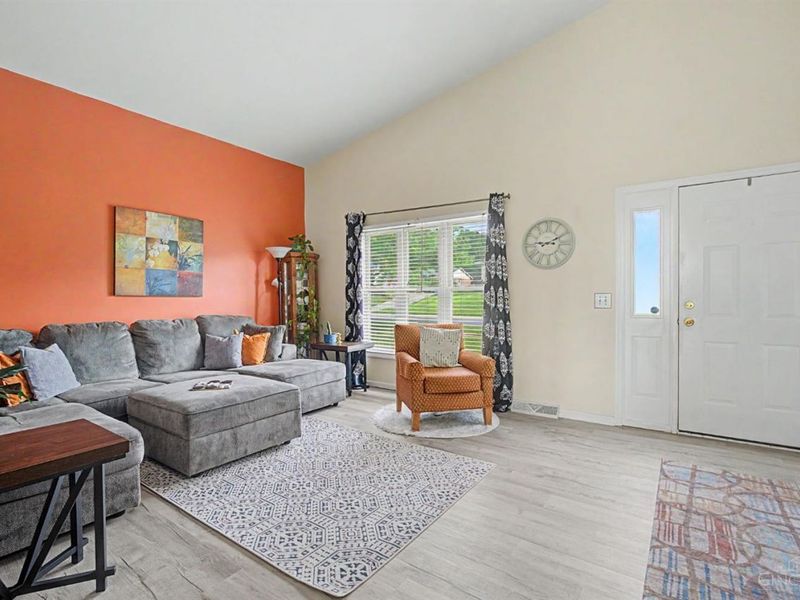 1815 NW Washington Boulevard, Hamilton, OH 45013 Photo 3