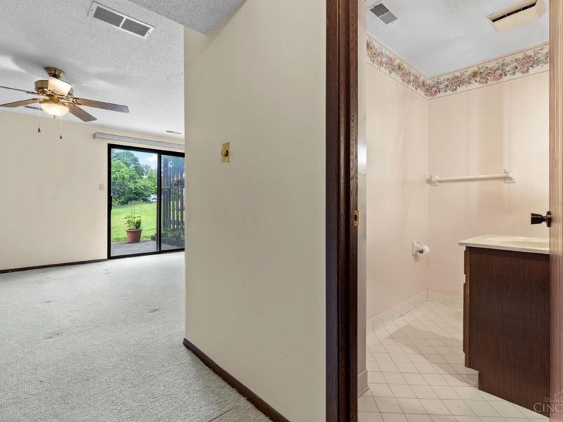 3313 North Bend Road, Unit F, Green Township, OH 45239 Photo 39