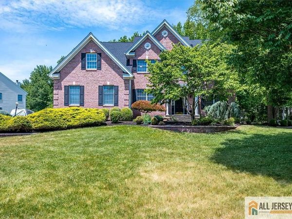 21 Courtside Lane , South Brunswick, NJ 08540