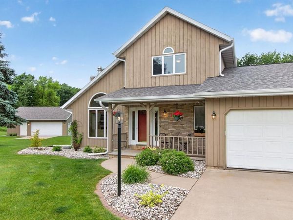 N2935 VALLEY VIEW DRIVE, Hortonville, WI 54944