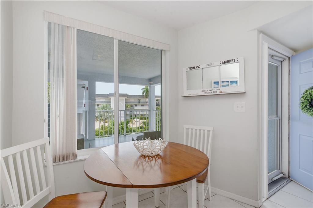 919 Huron Ct, Unit 301, Marco Island, FL 34145 Photo