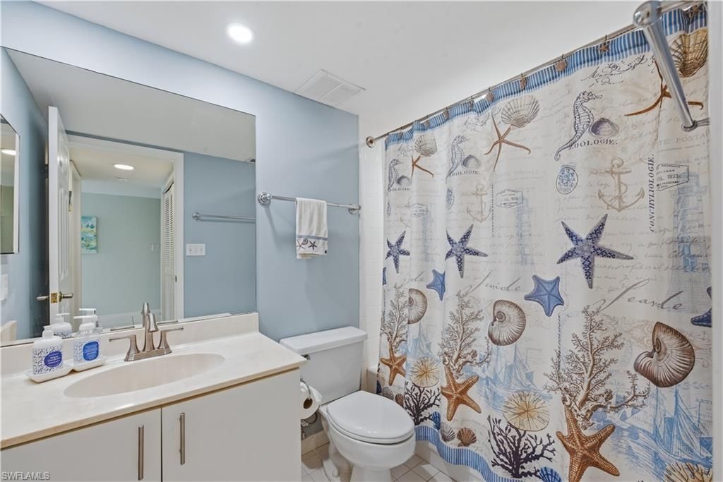 919 Huron Ct, Unit 301, Marco Island, FL 34145 Photo
