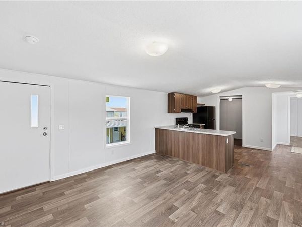 ESTERO, FL 33928