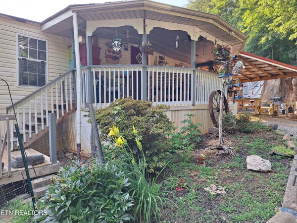948 Wilson Station Rd, Englewood, TN 37329