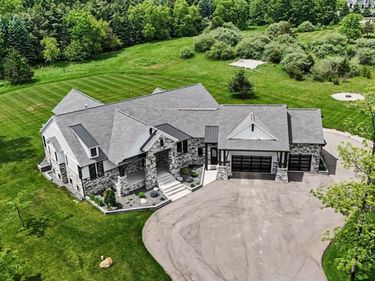 5015 Birch Drive , Springfield Twp, MI 48350