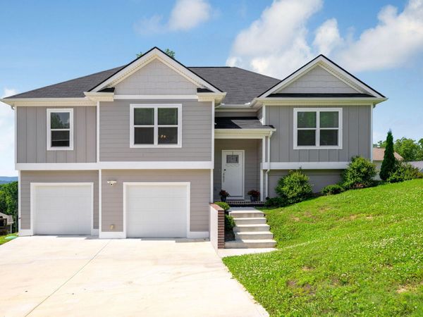 7276 Mercedes Lane, Ooltewah, TN 37363