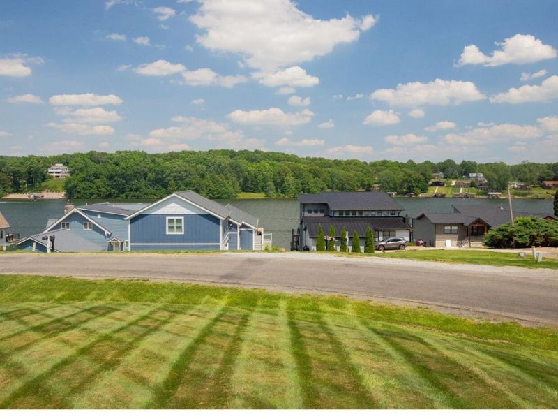 380 Lakeview Heights Drive, Howard, OH 43028 Photo 47