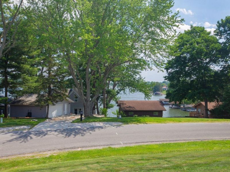 380 Lakeview Heights Drive, Howard, OH 43028 Photo 48