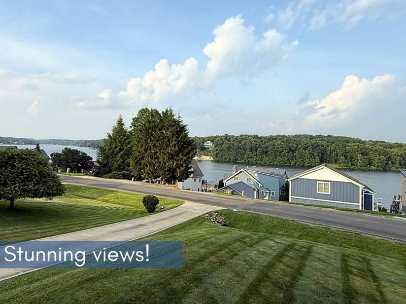 380 Lakeview Heights Drive, Howard, OH 43028 Photo 8