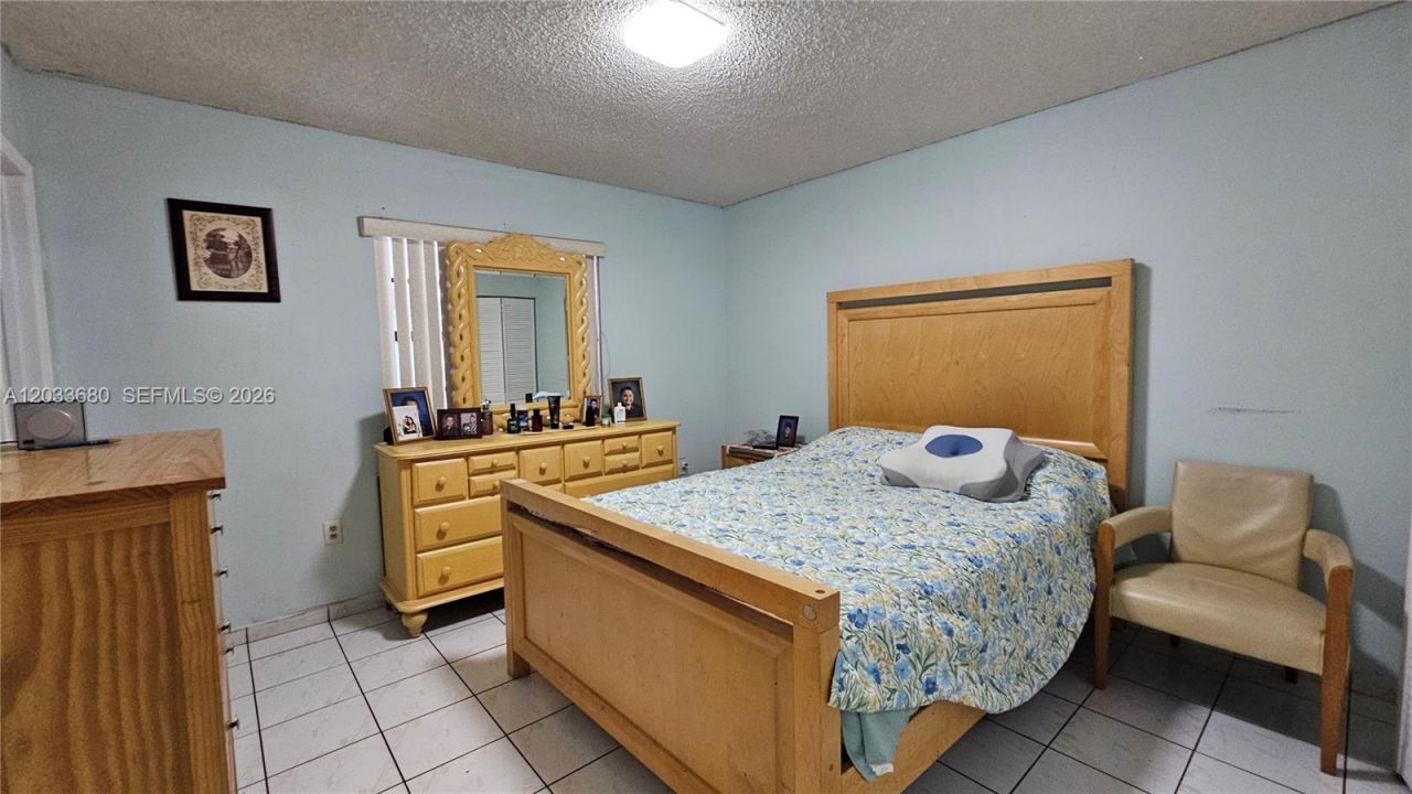 5227 W 24th Way, Unit 2-A, Hialeah, FL 33016 Photo