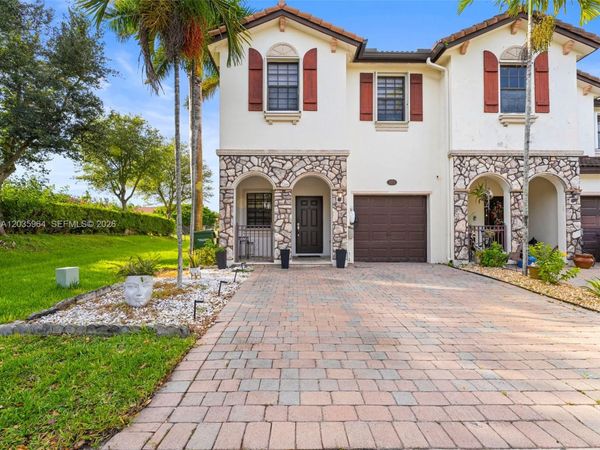 3701 NE 4th St , Homestead, FL 33033