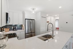 207 Little Oak Island Drive photo 4