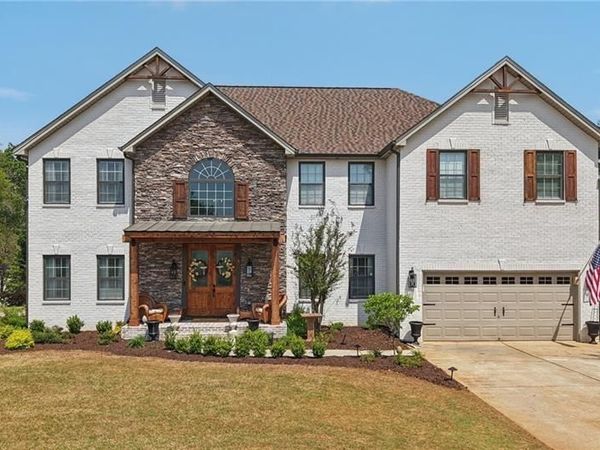 5803 Little Doe Walk , Flowery Branch, GA 30542