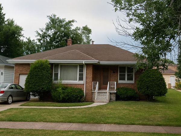 18158 Lange Street , Lansing, IL 60438