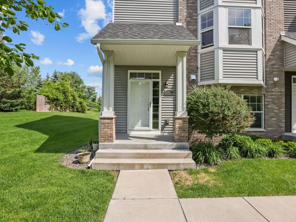 11920 Emery Village Drive N, Champlin, MN 55316