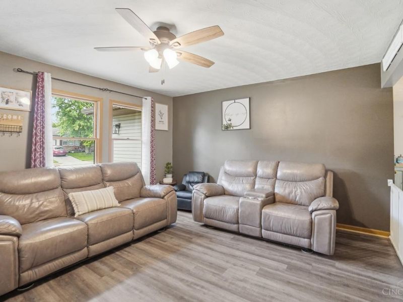 1121 Linhof, Wilmington, OH 45177 Photo 8