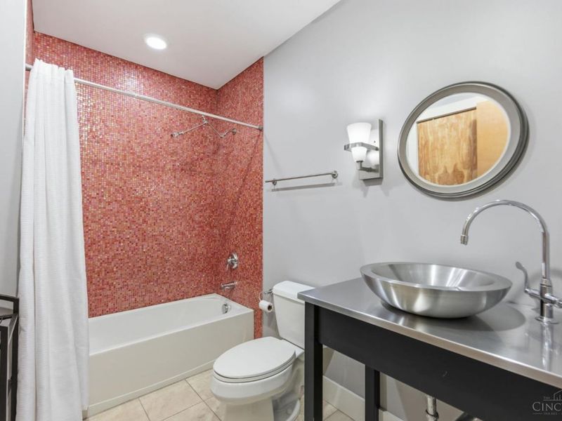 26 E Sixth Street, Unit 702, Cincinnati, OH 45202 Photo 33