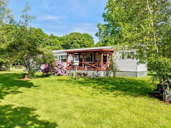 859 Polly Hubbard Road, Georgia, VT 05478