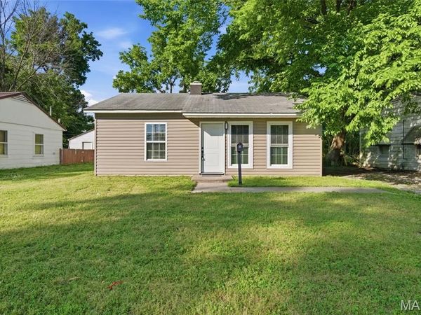 14 Marilyn Lane , Cahokia, IL 62206