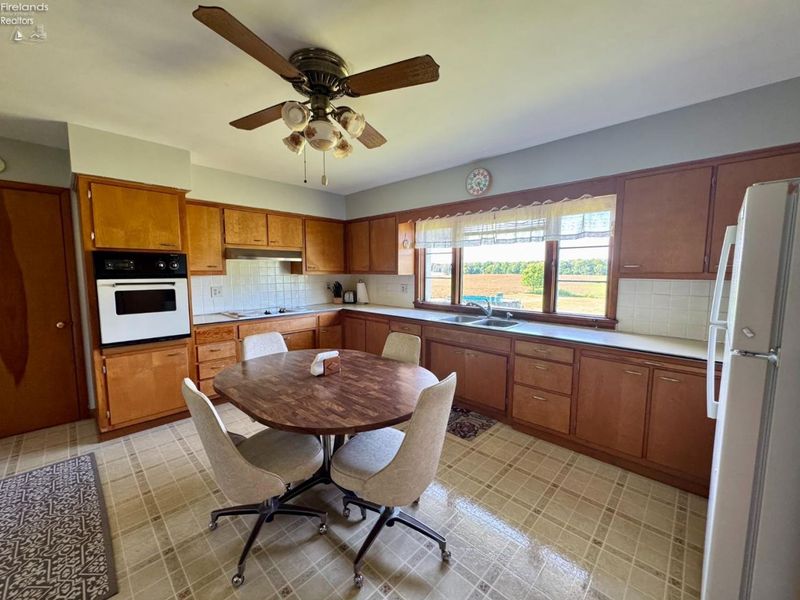 4830 Willard West Road, Willard, OH 44890 Photo 18