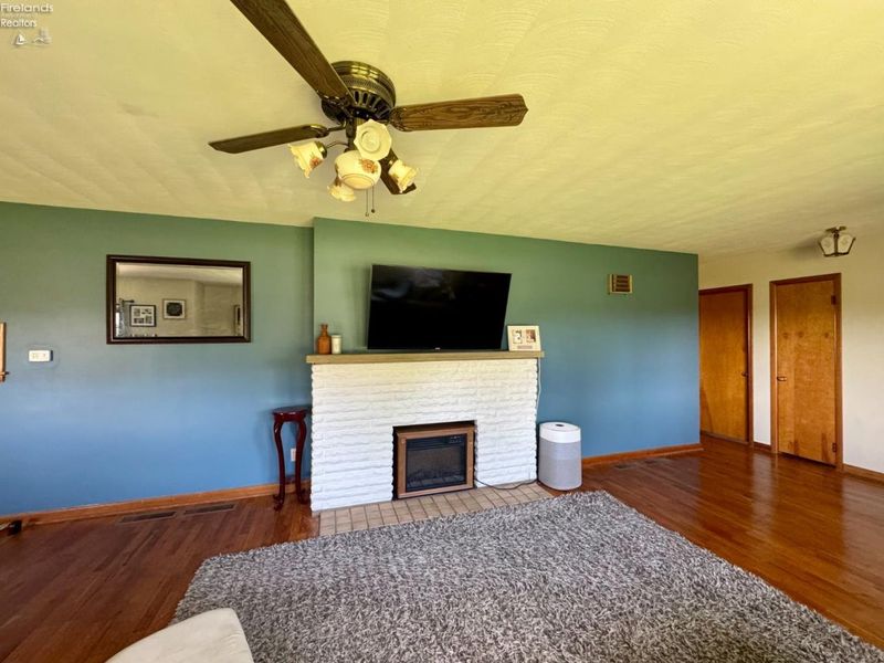 4830 Willard West Road, Willard, OH 44890 Photo 9