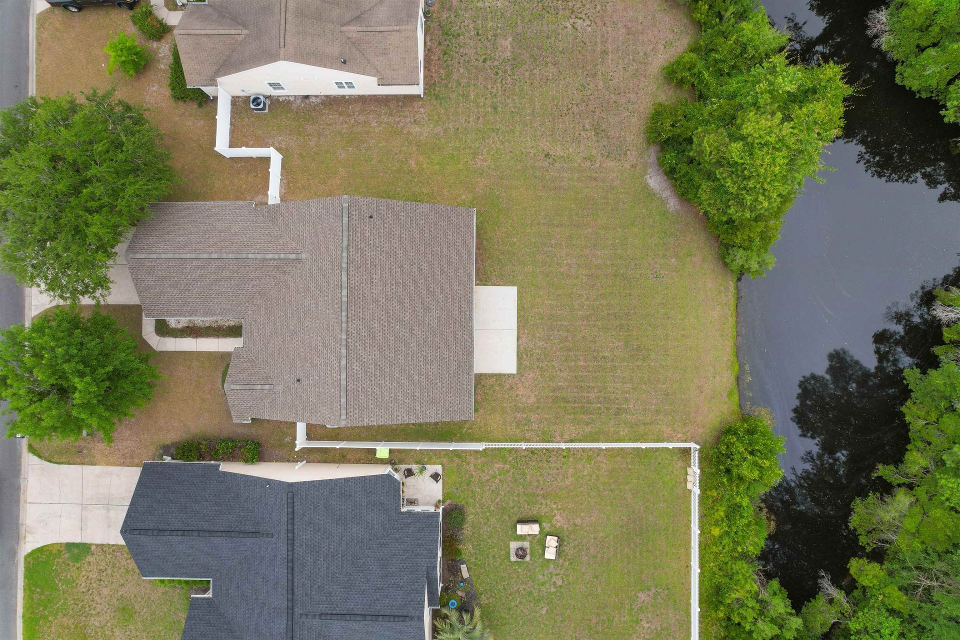 2464 Whetstone Dr. Photo 2