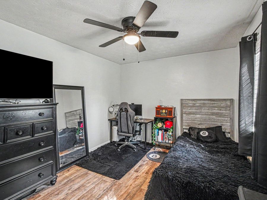 Property Image 36