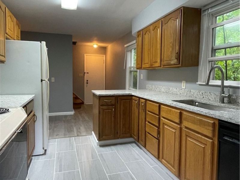 1399 Barlow Road, Unit 3, Hudson, OH 44236 Photo 4
