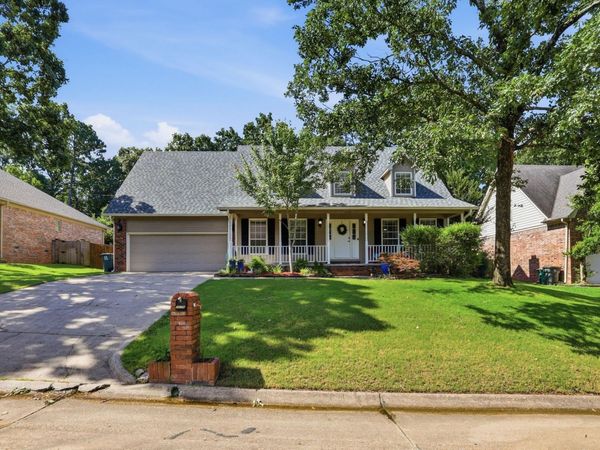 14125 Longtree Drive, Little Rock, AR 72212