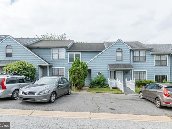 109 GERMANTOWN COURT , NEWARK, DE 19702