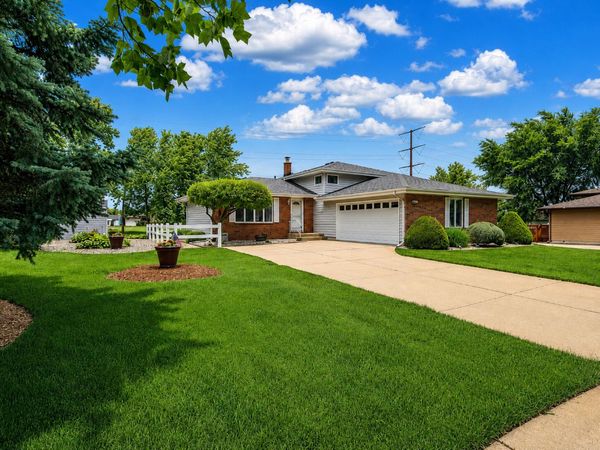 12316 W 103rd Court, St. John, IN 46373