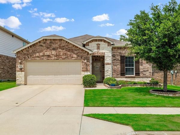 2341 Parda Alpina Lane, Fort Worth, TX 76131
