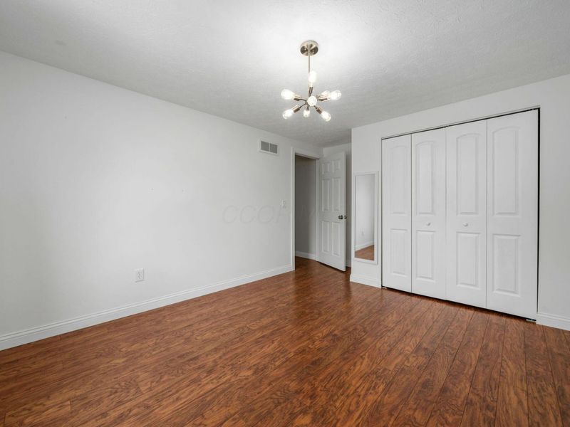 1870 Hickory Hill Drive, Columbus, OH 43228 Photo 42