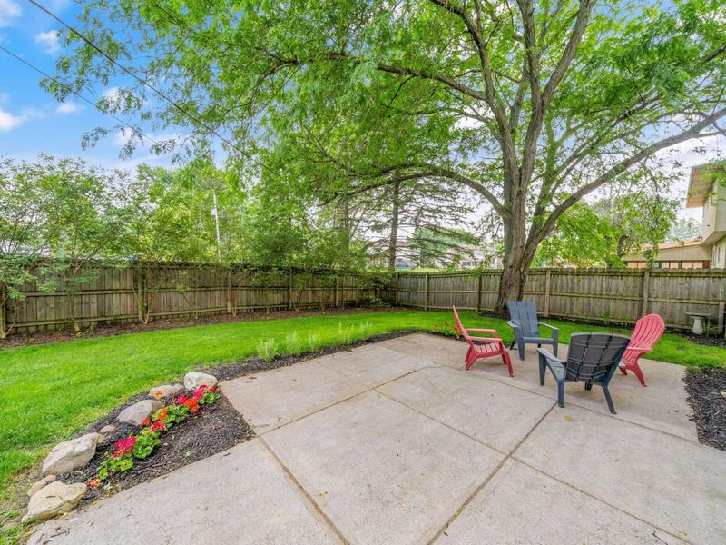 1870 Hickory Hill Drive, Columbus, OH 43228 Photo 51