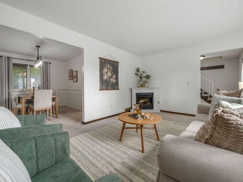 1870 Hickory Hill Drive, Columbus, OH 43228 Photo 7