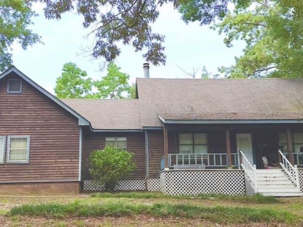 203 Edgewood Drive, Carriere, MS 39426