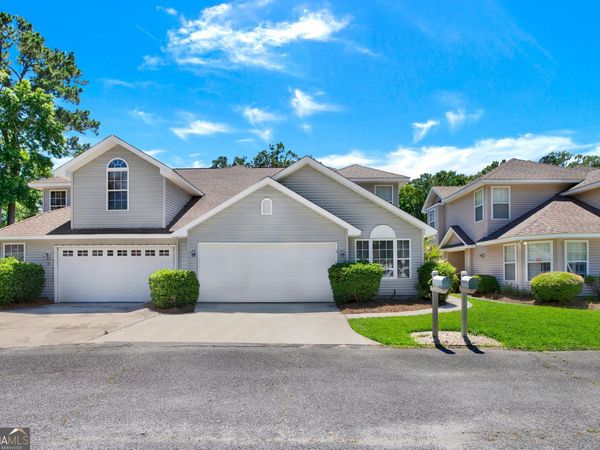 50 Gale Break Circle, Richmond Hill, GA 31324