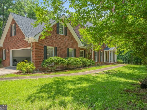 165 River Cove Ridge, Social Circle, GA 30025