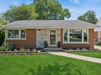 1407 Heidorn Avenue, Westchester, IL 60154 primary photo